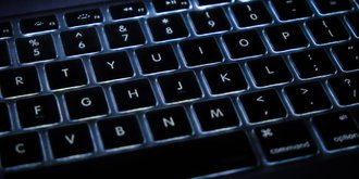 Simple backlit keyboard